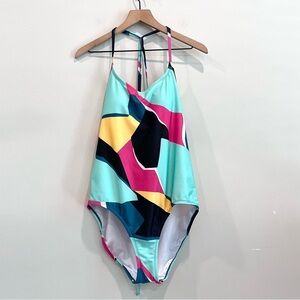 Xersion Colorblock Medium Coverage One Piece Swim Suit